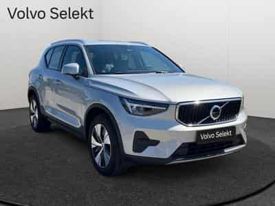 Volvo XC40 B3 Core / Essence (2024) - Foto 8