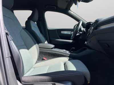 Volvo XC40 B3 Core / Essence (2024) - Foto 15