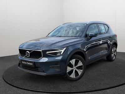 Volvo XC40 B3 Core 2026 / Essence (2025) - Foto 1
