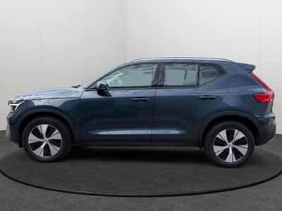 Volvo XC40 B3 Core 2026 / Essence (2025) - Foto 4