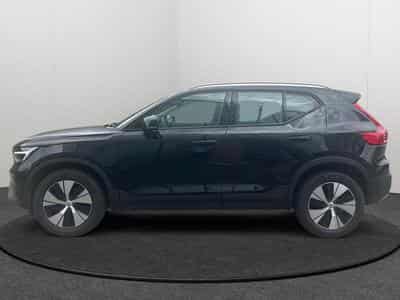 Volvo XC40 B3 Core 2026 / Essence (2025) - Foto 2