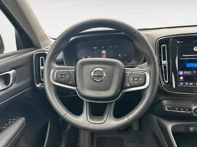 Volvo XC40 B3 Core 2026 / Essence (2025) - Foto 12