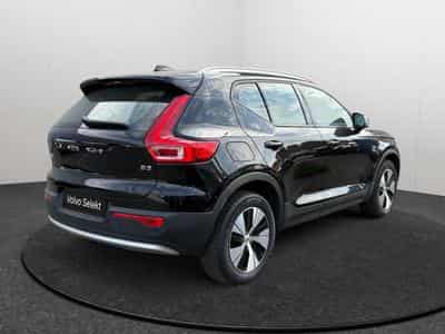 Volvo XC40 B3 Core / Essence (2025) - Foto 2