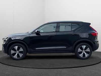 Volvo XC40 B3 Core / Essence (2025) - Foto 4