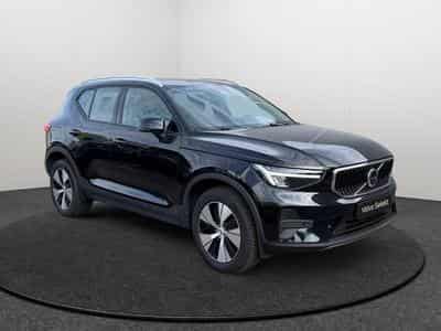Volvo XC40 B3 Core / Essence (2025) - Foto 8