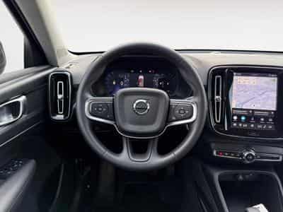 Volvo XC40 B3 Core / Essence (2025) - Foto 12