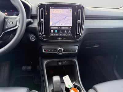 Volvo XC40 B3 Core / Essence (2025) - Foto 11