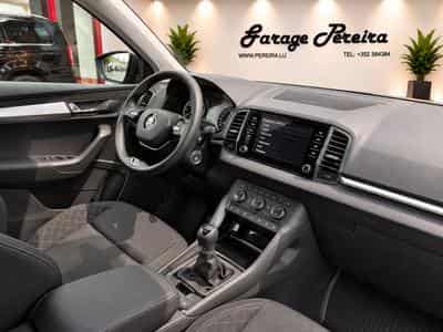 Skoda Karoq 2.0 TDI 150 CANTON NAVI 1 HAND (2022) - Foto 6