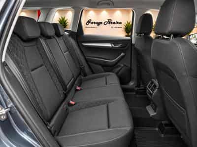 Skoda Karoq 2.0 TDI 150 CANTON NAVI 1 HAND (2022) - Foto 9