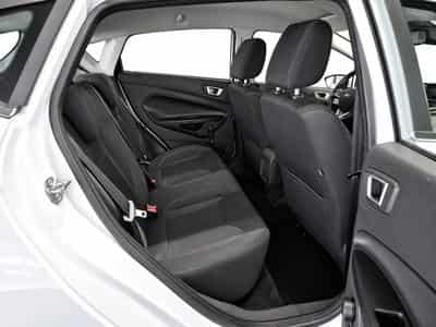 Ford Fiesta 1.0 100 ECOBOOST NAVI (2017) - Photo 4