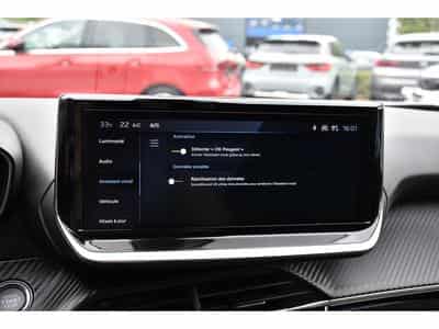 Peugeot 2008 1.2 Allure ACC GPS LANE SIDE REGUL CAM 360 1° MAIN (2025) - Photo 13