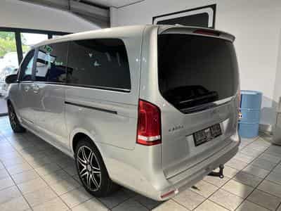 Mercedes V 300 4Matic 9G-TRONIC Long / L2 7 places Avantgarde Pack AMG Line (2023) - Foto 3