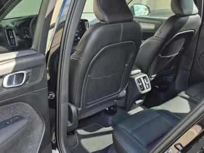 Volvo XC40 VOLVO XC40 T2 automatic Essence Plus Dar (2022) - Photo 11