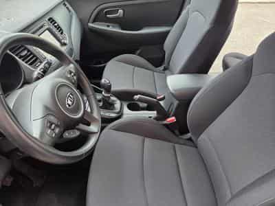 Kia Carens 1.7 CRDI 115 CV 7 Places (Garantie 12 Mois) (2015) - Photo 14