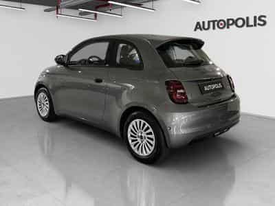 Fiat 500 500e 42 kWh LIMO (2023) - Photo 13