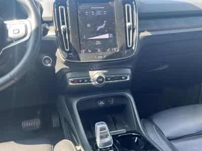 Volvo XC40 1.5 T5 262 ULTIMATE (2023) - Photo 13