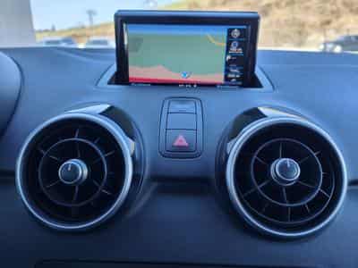 Audi A1 1.6 TDI SPORTBACK GPS BLUETOOTH CLIM AUTO APS AR (2015) - Photo 12