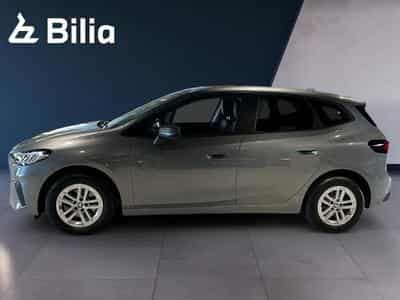 BMW 216 216i Active Tourer (2023) - Photo 3