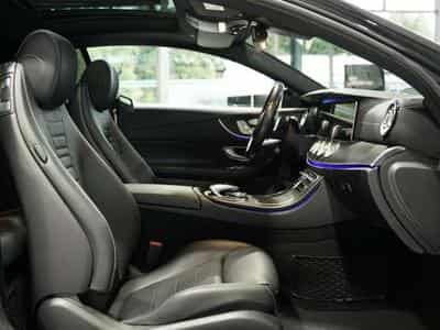 Mercedes E 450 4M Coupé AMG Line *2.H *19 *Pano*HUD*360° (2019) - Photo 13