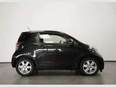 Toyota iQ 1.0 5-Gang 1.Hand *MwSt *TAS200 *BlackMica (2014) - Photo 6