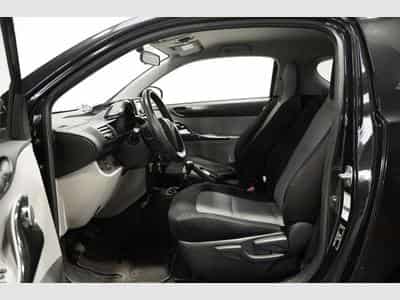 Toyota iQ 1.0 5-Gang 1.Hand *MwSt *TAS200 *BlackMica (2014) - Photo 8