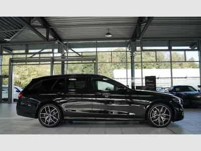 Mercedes E 400 d 4M T AMG Line 2H *19*GSD*Night*360°*AHK (2023) - Photo 6