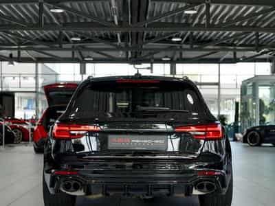 Audi RS4 Avant q. *B&O*Milltek-AGA*Pano*H-UP*Dynamik (2019) - Photo 9