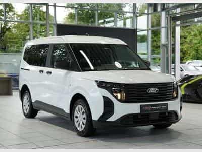 Ford Tourneo 1.0 EcoBoost Trend (2025) - Photo 4