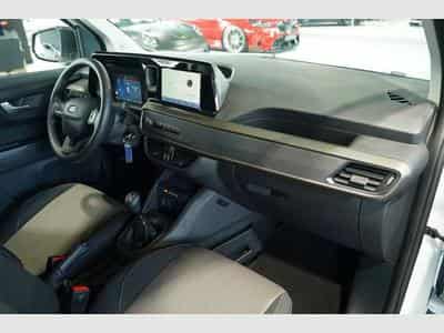 Ford Tourneo 1.0 EcoBoost Trend (2025) - Photo 9