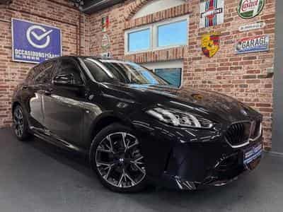 BMW 120 120iA 170cv Auto M-SPORT DESIGN (2025) - Foto 1
