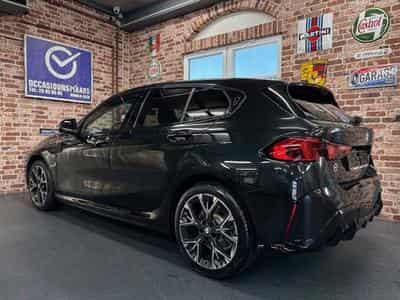 BMW 120 120iA 170cv Auto M-SPORT DESIGN (2025) - Foto 2