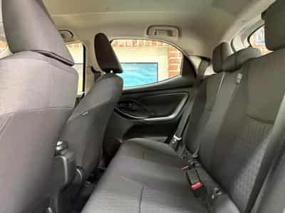 Toyota Yaris Yaris 1.5 Hybrid 92cv Auto TEAM DEUTSCHLAND (2023) - Photo 6