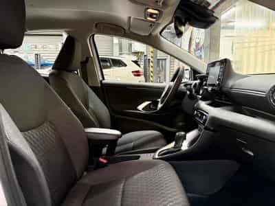 Toyota Yaris Yaris 1.5 Hybrid 92cv Auto TEAM DEUTSCHLAND (2023) - Photo 8