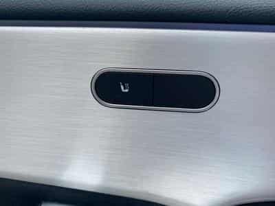 Mercedes A 180 A 180 7G-DCT Lim. AMG Line Advanced Plus (2023) - Photo 8