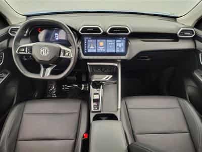 MG ZS 1.5 Hybrid+ Luxury NAVI / FULL LED / CUIR / CAMERA / JA 17" (2025) - Photo 8