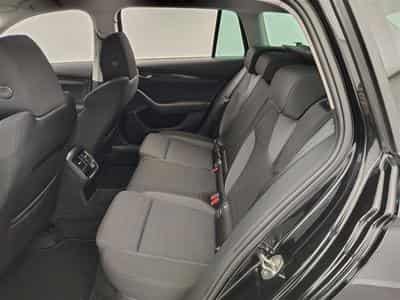 Skoda Octavia Combi 1.0 TSI Navi Cockpit / Led / PDC av+ar (2024) - Photo 13