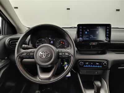Toyota Yaris 1.5i VVT-i Hybrid E-CVT CARPLAY / CLIM (2025) - Photo 9