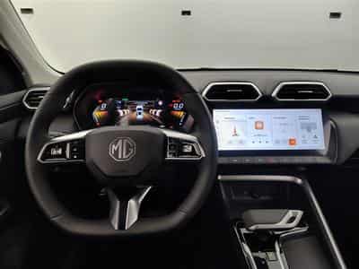 MG ZS 1.5 Hybrid+ Luxury NAVI / FULL LED / CUIR / CAMERA 360 (2026) - Photo 9