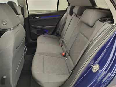 VW Golf 1.0 eTSI Life DSG NAVI / FULL LED / CARPLAY (2023) - Foto 13
