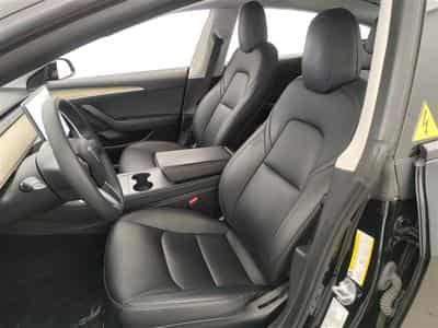 Tesla Model 3 Dual Motor AWD NAVI / FULL LED / PANO / CAMERA 360° / JA 20" (2023) - Foto 7