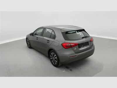 Mercedes A 180 d 7G-DCT Business Line Navi / PDC av+ar (2022) - Foto 2
