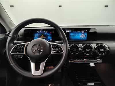 Mercedes A 180 d 7G-DCT Business Line Navi / PDC av+ar (2022) - Foto 9