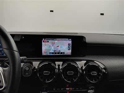 Mercedes A 180 d 7G-DCT Business Line Navi / PDC av+ar (2022) - Foto 11