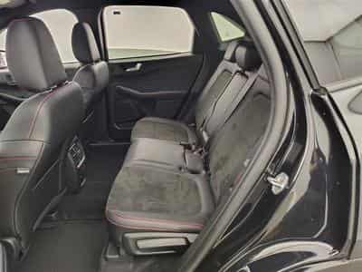 Ford Kuga 2.0 TDCi 120cv PowerShift ST-Line NAVI / FULL LED / CAMERA (2023) - Photo 13
