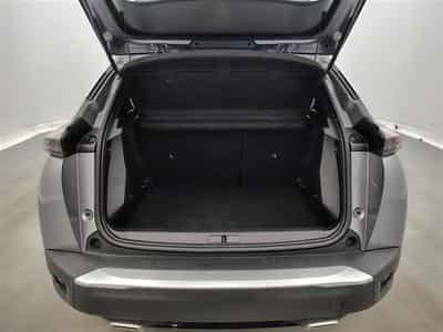 Peugeot 2008 1.2 Active Pack 130CV/NAVI/FULL LED/JA16/PDC (2023) - Photo 14
