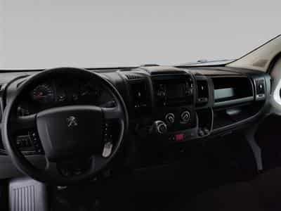 Peugeot Boxer 2.2 BlueHDi 140cv L2H2 NAVI / CAMERA / CRUISE (2021) - Foto 8