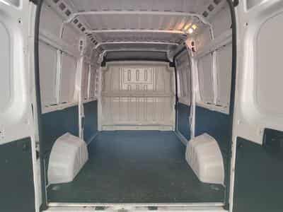 Peugeot Boxer 2.2 BlueHDi 140cv L2H2 NAVI / CAMERA / CRUISE (2021) - Foto 14