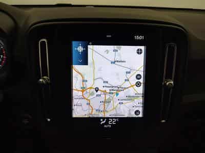Volvo XC40 1.5 T2 Momentum Core Geartronic NAVI/FULL LED/JA17/PDC (2022) - Foto 11