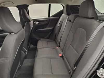 Volvo XC40 1.5 T2 Momentum Core Geartronic NAVI/FULL LED/JA17/PDC (2022) - Foto 13
