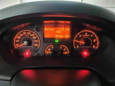Peugeot Boxer 2.2 BlueHDi 140cv L1H1 NAVI / RADAR / CRUISE (2021) - Foto 10